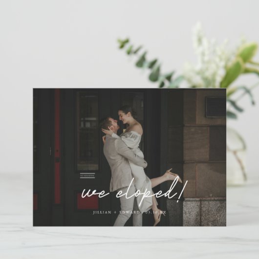 Modernes Script 4-Foto Arch Wedding 'We Eloped'! Ankündigung (Stehend Vorderseite)