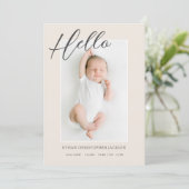 Modernes Script Baby Foto Birth Ankündigung (Stehend Vorderseite)