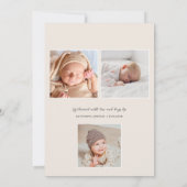 Modernes Script Baby Foto Birth Ankündigung (Rückseite)