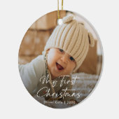 Modernes Script Baby's First Christmas Foto Keramik Ornament (Links)
