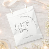 Modernes Script Brautparty Bridal Tea Party Geschenktütchen (Ausgeschnitten)
