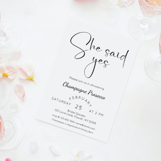 Modernes Script-Brautparty Sie sagte ja Einladung