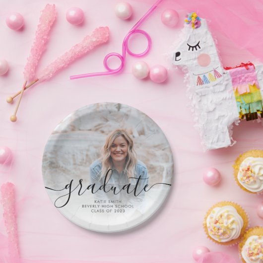 Modernes Script Calligraphy Abschluss Foto Pappteller (Party)