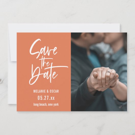 Modernes Script Dusty Orange Foto Save the Date Ankündigung (Vorderseite)