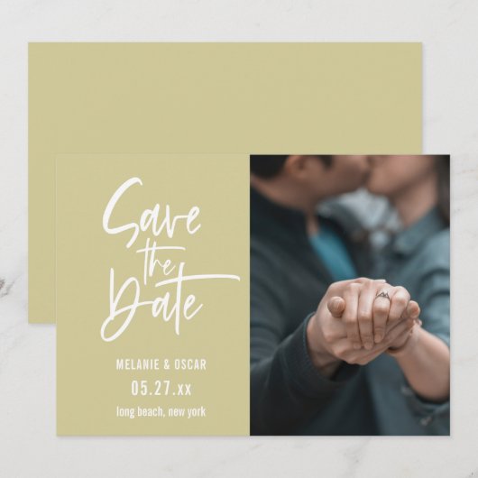 Modernes Script Dusty Yellow Foto Save the Date Ankündigung (Vorne/Hinten)