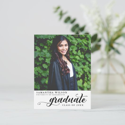 Modernes Script-Foto-Abschluss Ankündigungspostkarte (Stehend Vorderseite)