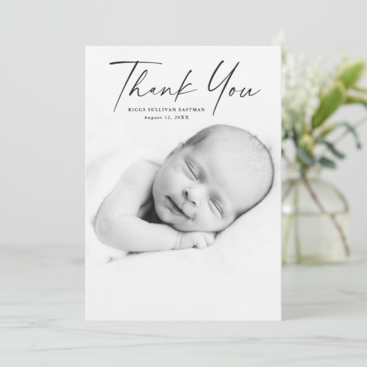 Modernes Script-Foto Baby Dankeskarte (Stehend Vorderseite)