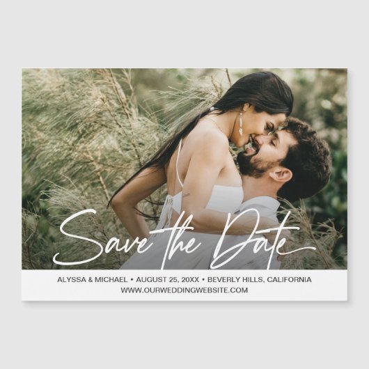 Modernes Script-Foto für Hochzeiten speichern Sie  Magneteinladung (Vorderseite)