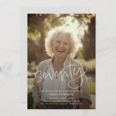 Modernes Script Foto Minimal 70. Geburtstag Einladung (Vorne/Hinten)