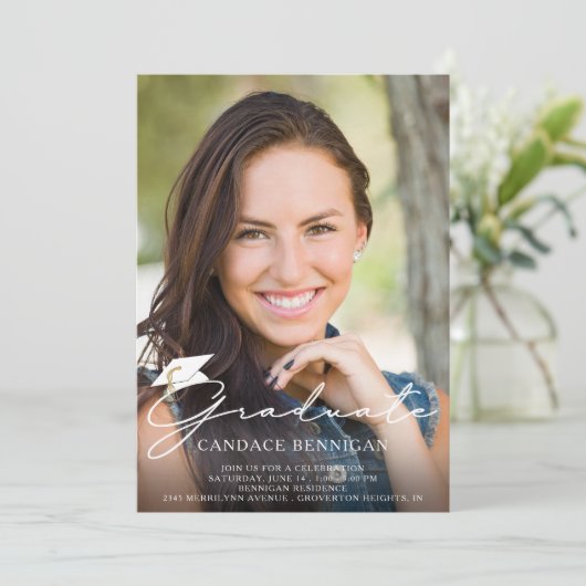 Modernes Script Graduate 5 Foto - benutzerdefinier Einladung (Stehend Vorderseite)