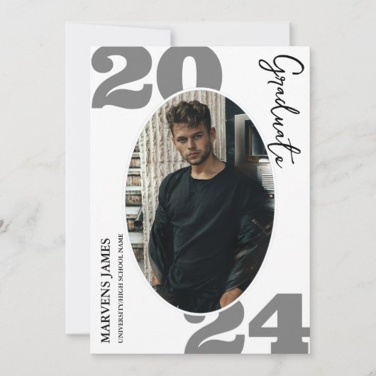 Modernes Script Graduate Einfaches Foto Abschluss Ankündigung (Vorderseite)