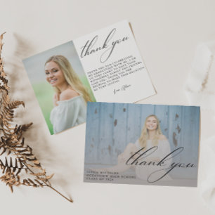 Modernes Script Graduate Einfaches Foto Abschluss Dankeskarte