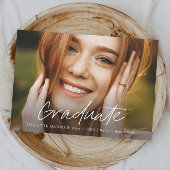 Modernes Script Graduate Einfaches Foto Abschluss Einladung