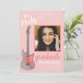 Modernes Script Graduate Foto Pink Guitar Einladung (Stehend Vorderseite)