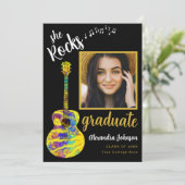 Modernes Script Graduate Foto Psychedelic Guitar Einladung (Stehend Vorderseite)