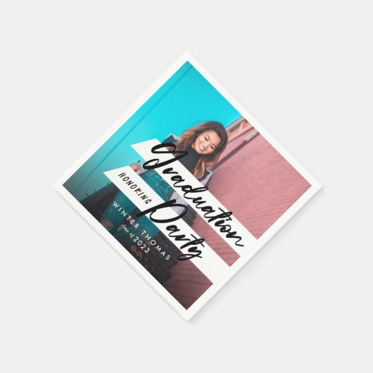 Modernes Script Graduation Party Celebration Foto Serviette (Ecke)