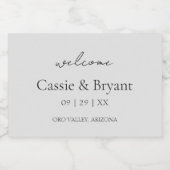 Modernes Script Gray Elegante Wedding Willkommensg Schaumweinetikett (Einzelnes Label)