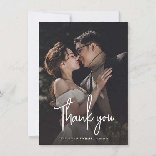 Modernes Script Hochzeitspaare Foto Dankeskarte (Vorderseite)
