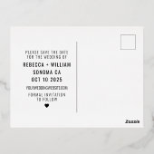 Modernes Script Hochzeitsschreiben Save the Date P Folie Einladungspostkarte (Rückseite)