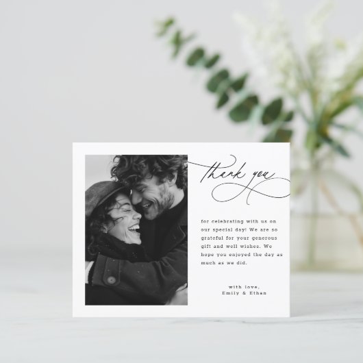 Modernes Script Hochzeitsskripte Foto Danke Karte (Stehend Vorderseite)