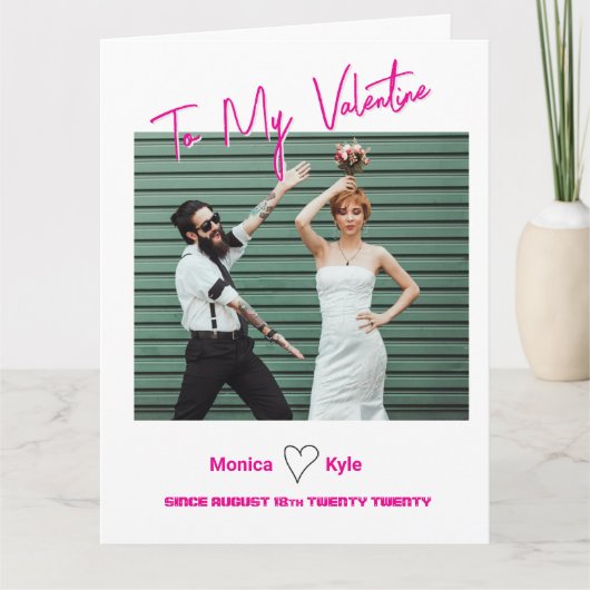 Modernes Script Hot Pink Valentine Custom Foto Karte (Vorderseite)