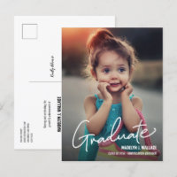 Modernes Script Kindergarten Girl Graduate Foto