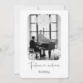 Modernes Script Polterabend Foto Einladung (Rückseite)