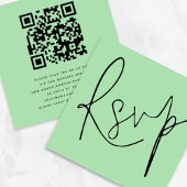 Modernes Script QR Code Celadon Grüne Hochzeit RSV Begleitkarte