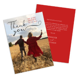 Modernes Script Red Budget Wedname and Foto Dankeskarte