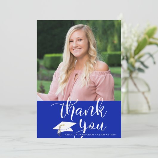 Modernes Script Royal Blue Abschluss Foto Dankeskarte (Stehend Vorderseite)