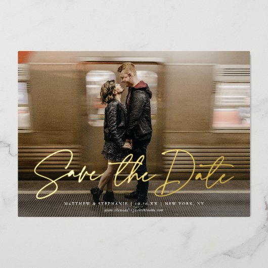 Modernes Script SAVE THE DATE Foto REAL Folieneinladung (Vorderseite)