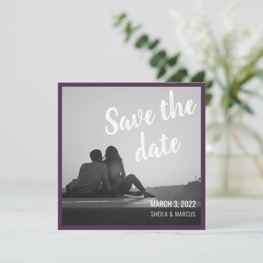 Modernes Script Save the Date Hochzeitsfotokarte (Stehend Vorderseite)