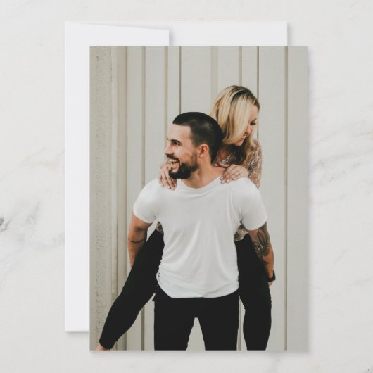 Modernes Script Schriftart Neutral Tan Foto Save t Save The Date (Rückseite)