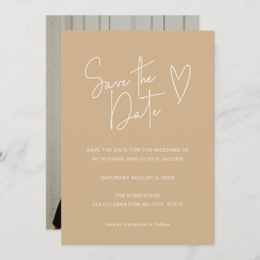 Modernes Script Schriftart Neutral Tan Foto Save t Save The Date (Vorne/Hinten)