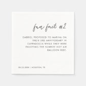 Modernes Script Schwarz und Weiß Fun Fakt # 2 Hoch Serviette (Vorderseite)