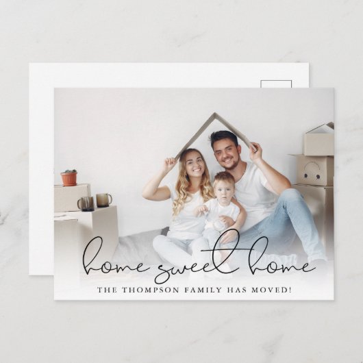 Modernes Script Zuhause Sweet Zuhause Foto Moving Ankündigungspostkarte (Vorne/Hinten)