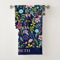 Modernes Set mit Blumenbadewanne