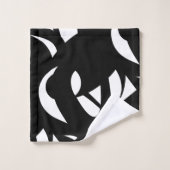 Modernes Set mit weißem/schwarzem Badehandtuch (Waschlappen)