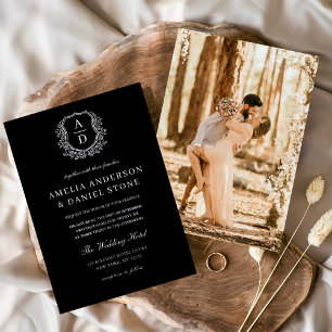 Modernes Silberblättriges Wappen Monogram Foto Wed Folieneinladung