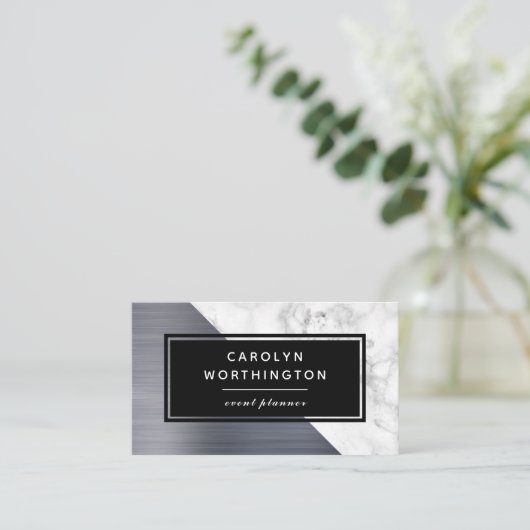 Modernes silberfarbenes Foil mit weißem Marmor Sch Visitenkarte (Stehend Vorderseite)