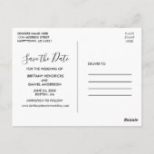 Modernes Skript, das Save the Date heiraten soll Postkarte (Rückseite)