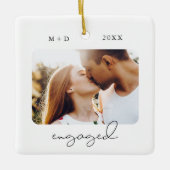 Modernes Skript Elegantes Foto Verlobung Keepake Keramikornament (Vorderseite)