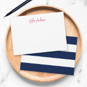 Modernes Skript mit weißen Streifen und benutzerde Mitteilungskarte