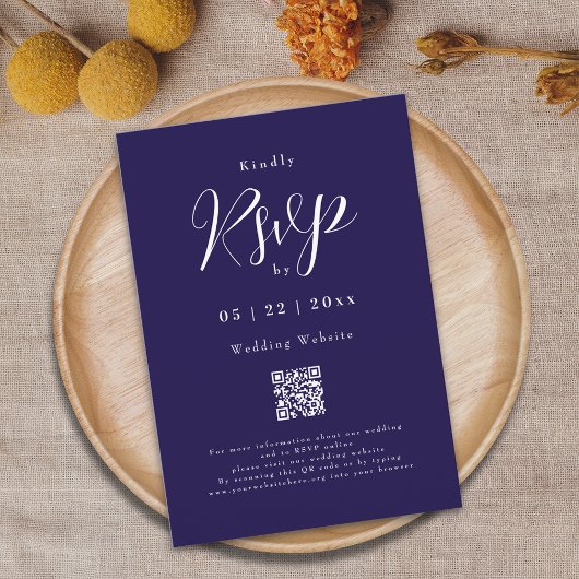 Modernes Skript Navy Blue und White Wedding Detail RSVP Karte