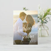 Modernes Skript Save the Date, das Mitteilung Einladung (Stehend Vorderseite)