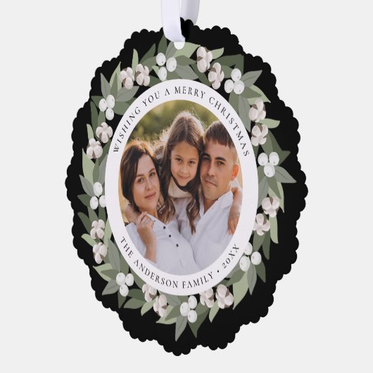 Modernes Snowberry Greenery Wreath Black Foto Ornament Karte (Links)