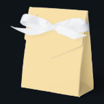 Modernes Solid Yellow Simple Chic Elegante Geschenkschachtel<br><div class="desc">Moderne Solid Yellow Simple Chic Elegant Fevor Boxen verfügen über ein modernes solides Gelb. Perfekt für den Valentinstag,  den Vatertag,  den Frauentag,  den Muttertag,  Geburtstagspartys,  Jubiläum,  Hochzeiten,  Babyduschen und vieles mehr. Erstellt von Evco Studio www.zazzle.com/store/evcostudio</div>