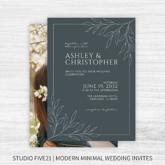 Modernes Space Gray Foliage Kontur Foto Hochzeit Einladung