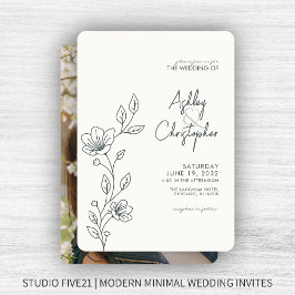Modernes Space Gray Foliage Kontur Foto Hochzeit Einladung