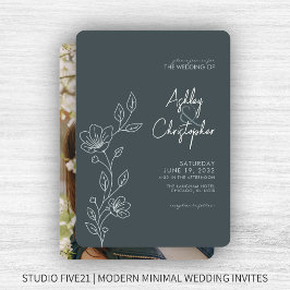 Modernes Space Gray Foliage Kontur Foto Hochzeit Einladung